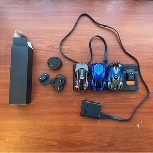 3 Replacement Anki Overdrive Remote Racing Cars Charger & Wall Adapters Untested